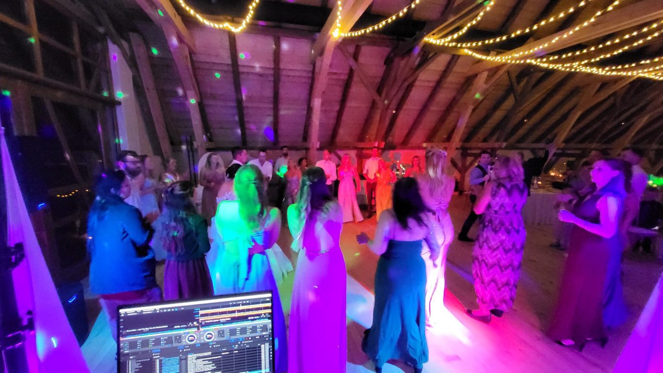 zufriede Kunden bei Ronny Ledeejay der DJ in Leipzig